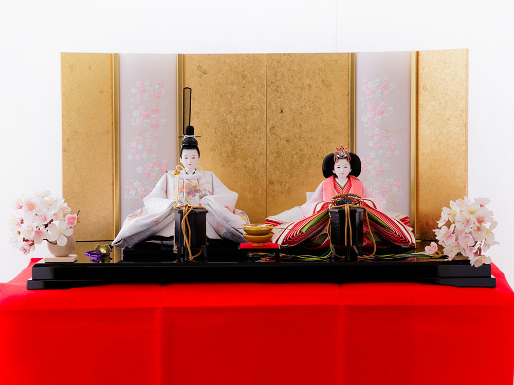 人形のキャッツアイ